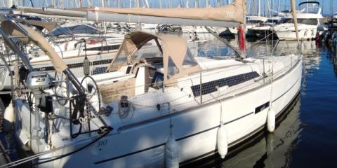 Dufour Grand Large 310 - BISOU SALE