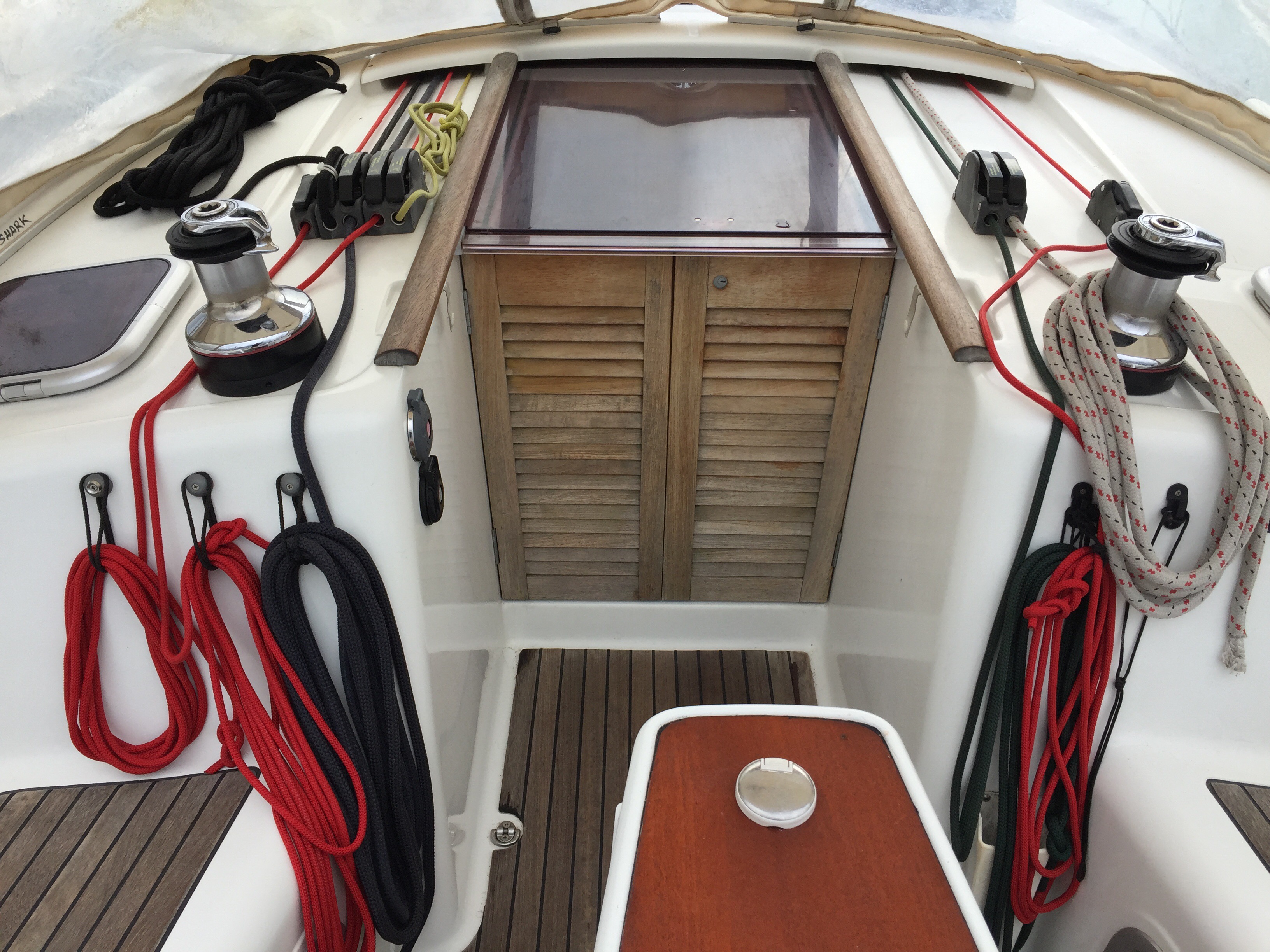 Beneteau Oceanis 43 - Silly Shark (GND)