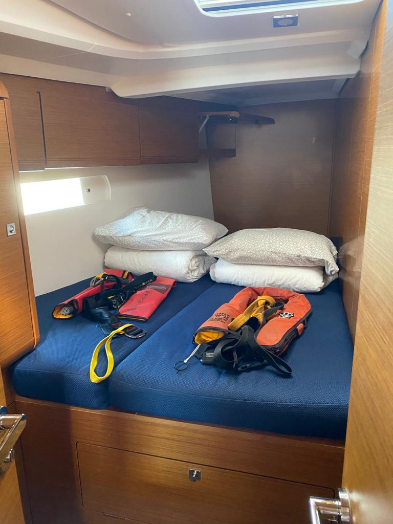 Jeanneau Sun Odyssey 519 - Alboran Pacharan (Cabo Verde)