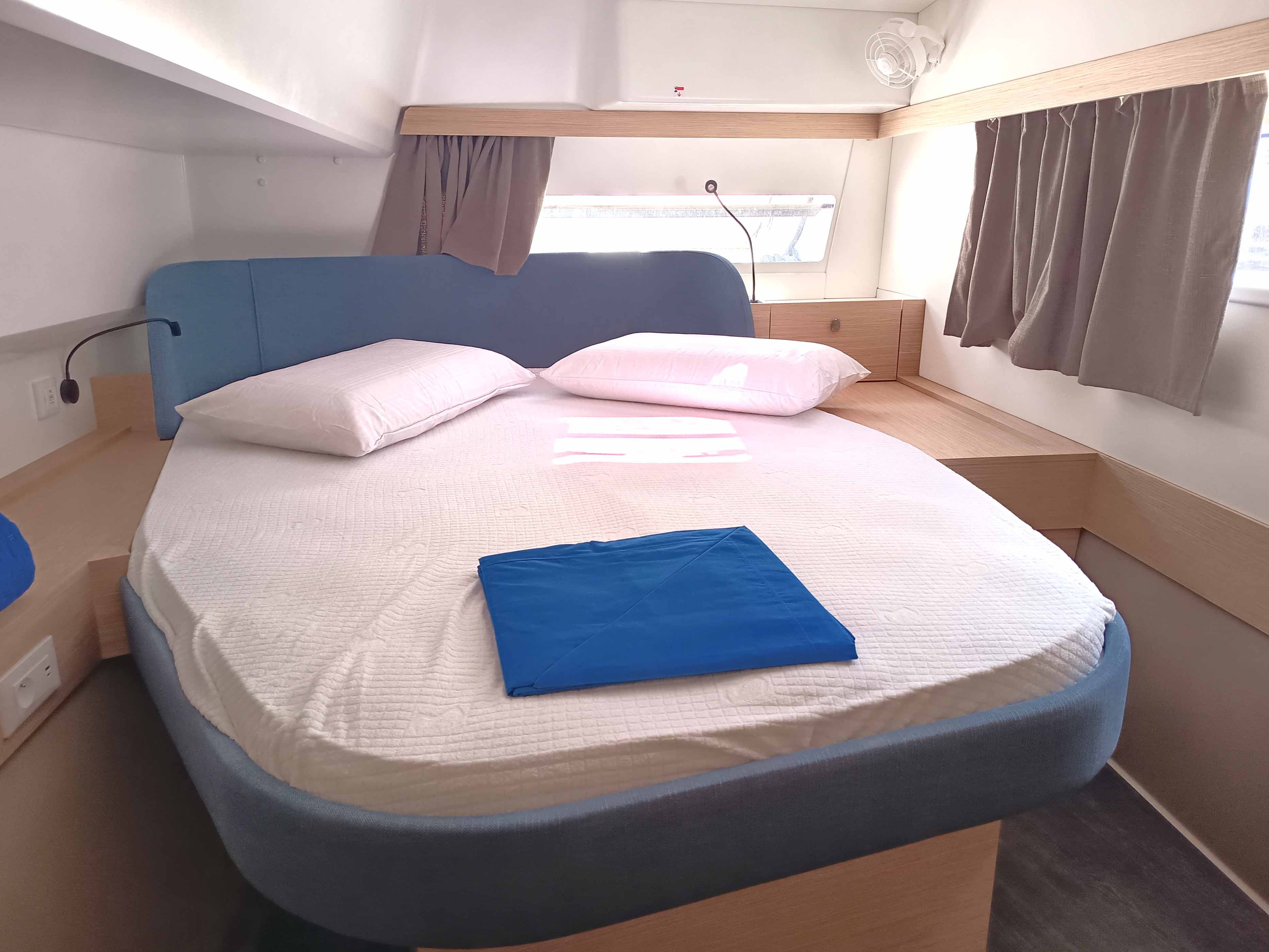 Fountaine Pajot New 41 - Prestige Line